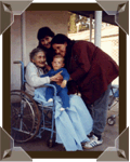 אורנה פרנס עם אמה, סבתה ובנה איתמר